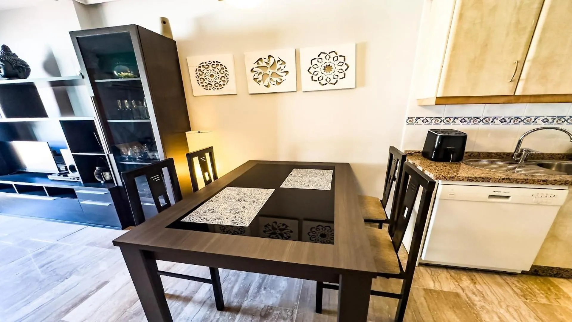 Benalmarina Beach&Sun Benalmádena Apartament